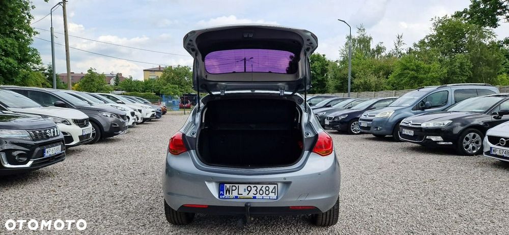 Opel Astra - 10