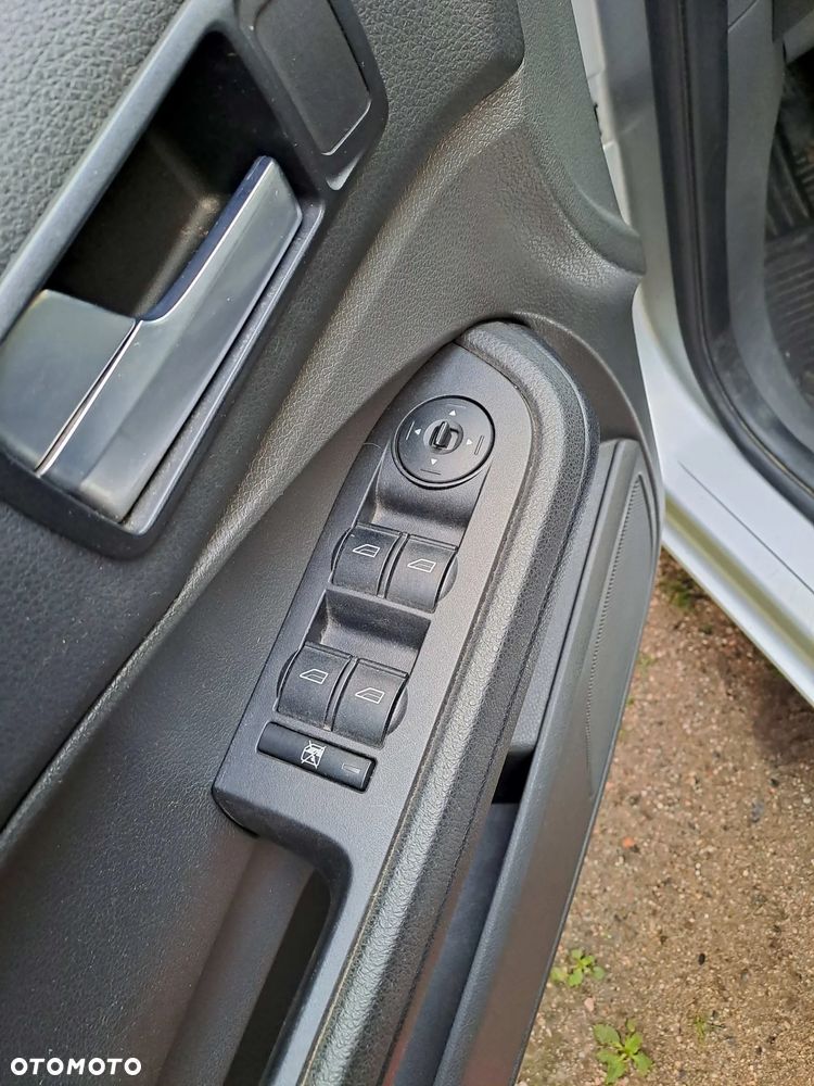 Ford Focus C-Max - 11