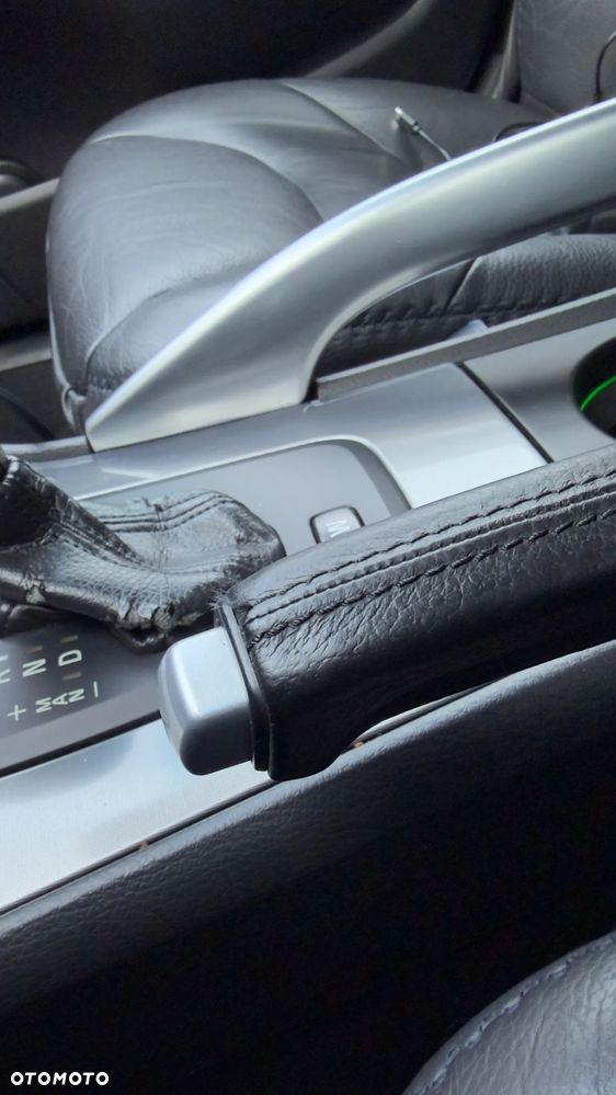 Volvo XC 70 D5 AWD Ocean Race - 16