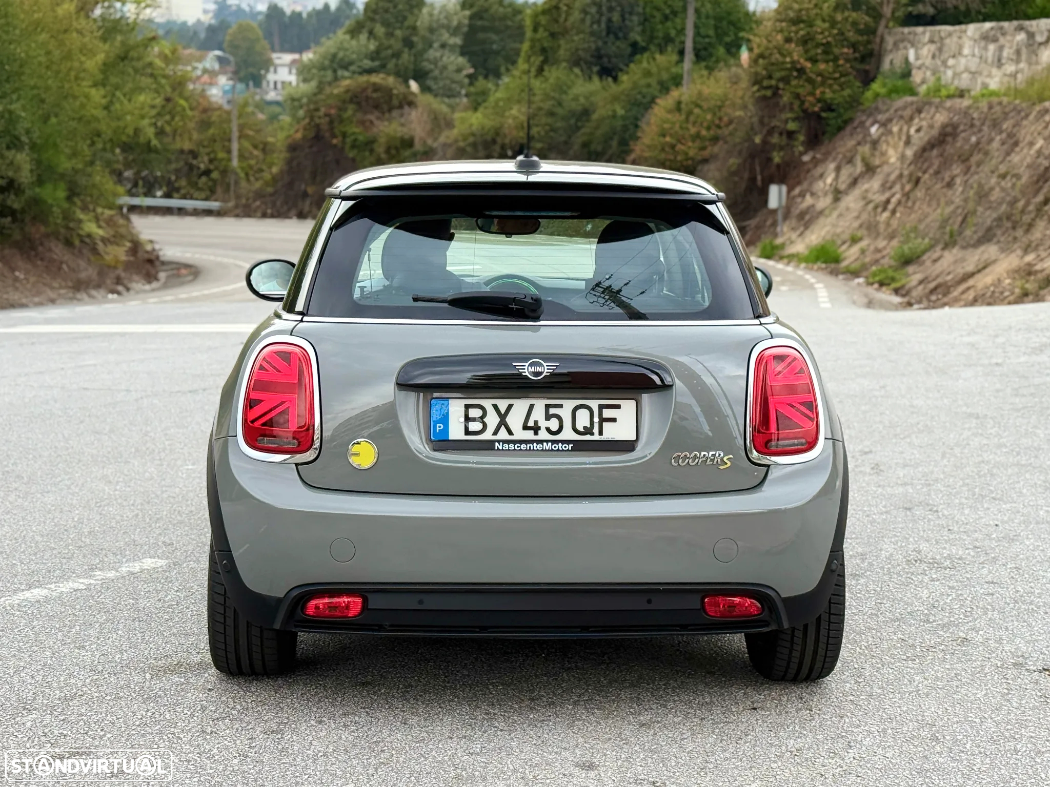 MINI 3 Portas Cooper SE Yours - 17