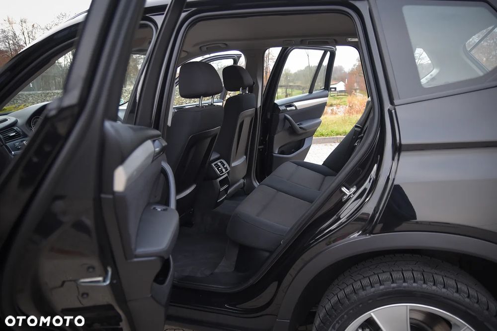 BMW X3 xDrive20d - 29