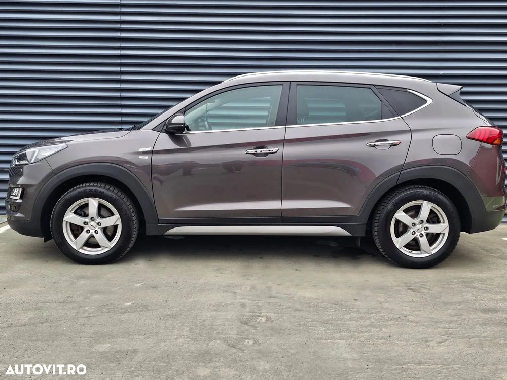 Hyundai Tucson 2.0 CRDI 4WD Automatik Premium - 18