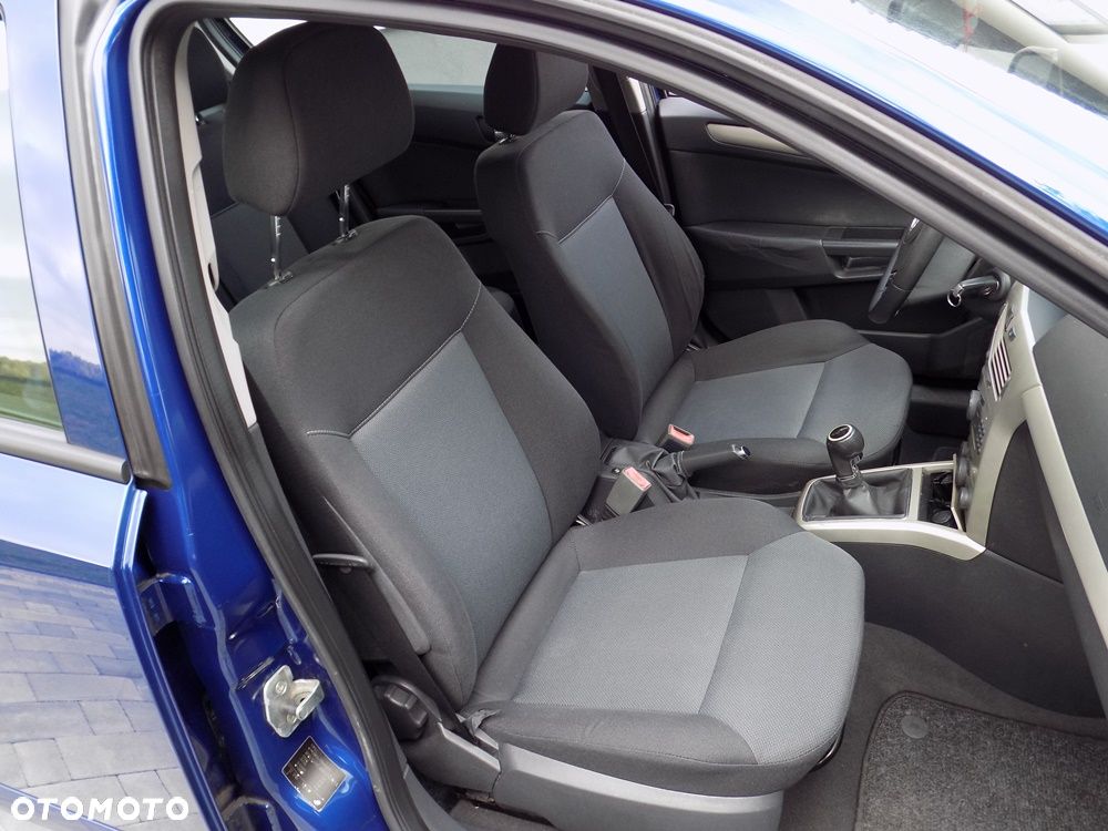 Opel Astra 1.6 Catch me - 28