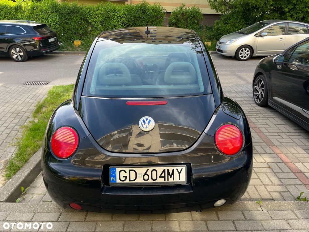 Volkswagen New Beetle - 6