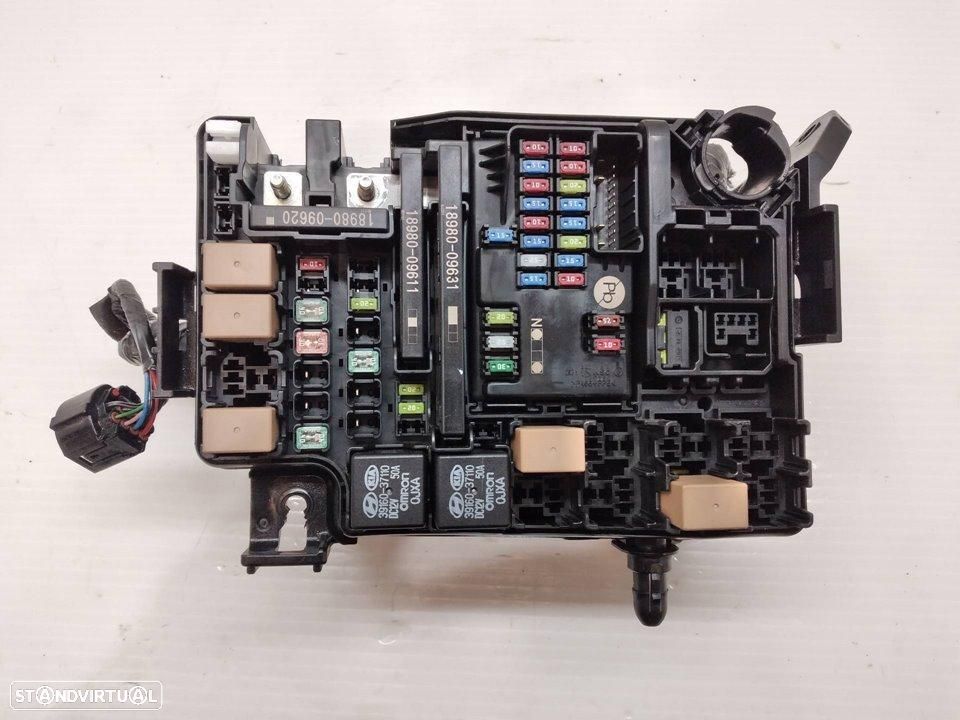 CAIXA DE RELES FUSÍVEIS KIA CEED CD - 1