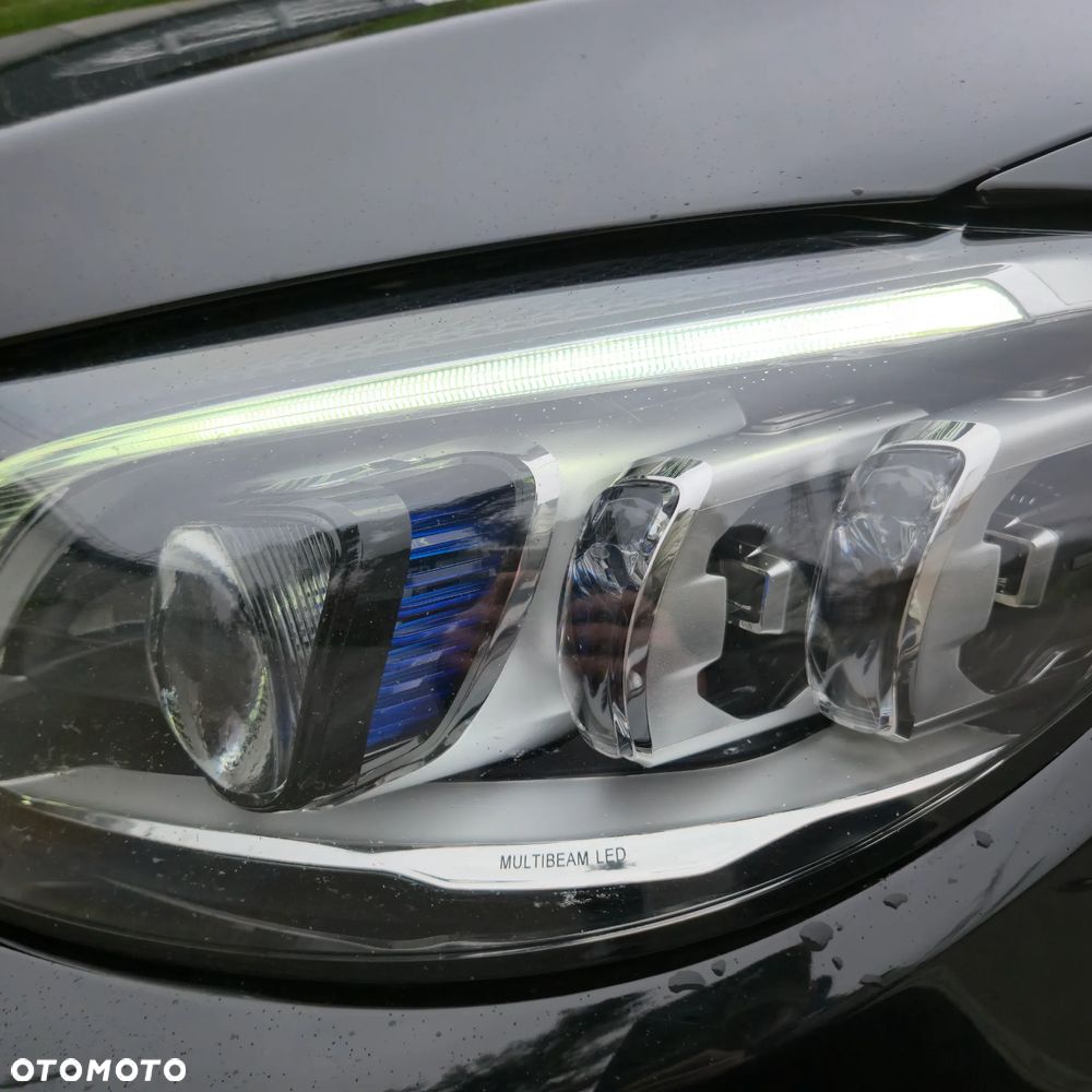 Mercedes-Benz Klasa C 300 de 9G-TRONIC Night Edition - 13