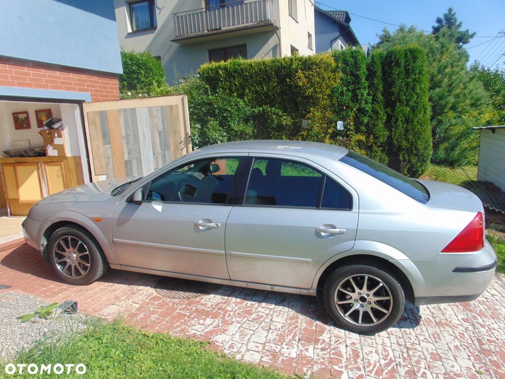 Ford Mondeo 2.0 TDCi Trend - 1