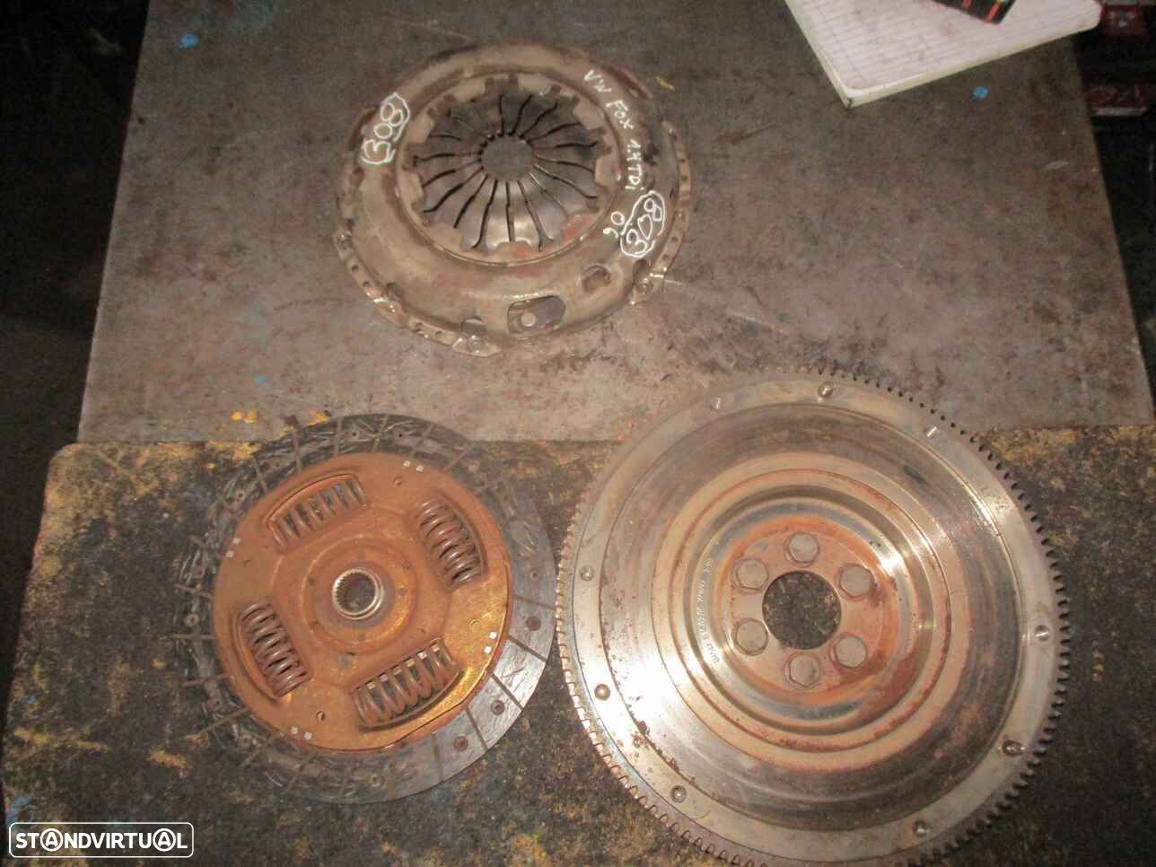 Embraiagem 701666 VW FOX 2006 1.4TDI VALEO/218MM MONOMASSA COMPLETO - 1