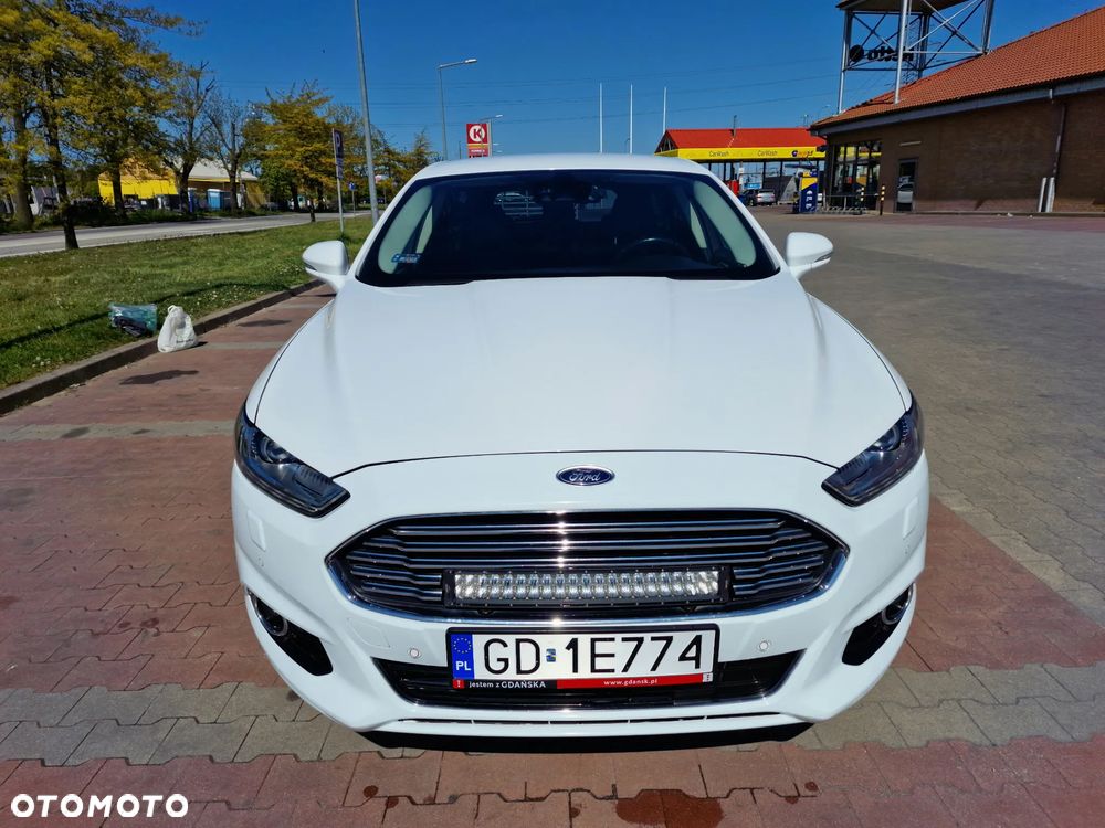 Ford Mondeo 2.0 TDCi Titanium 4WD PowerShift - 4