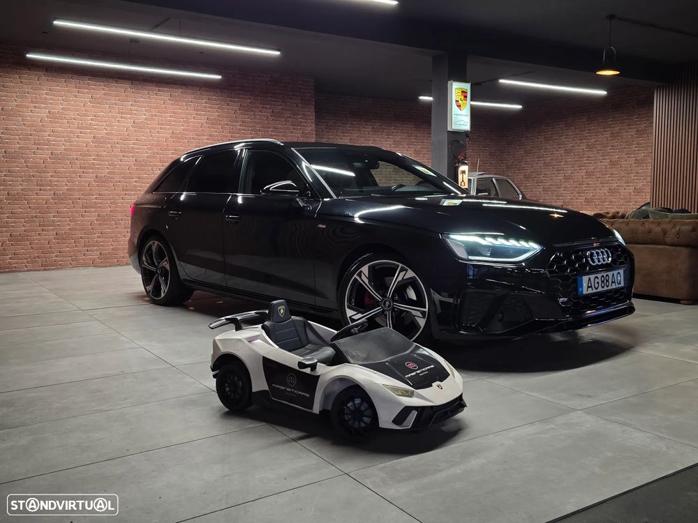 Audi A4 Avant 35 TDI S line S tronic - 37