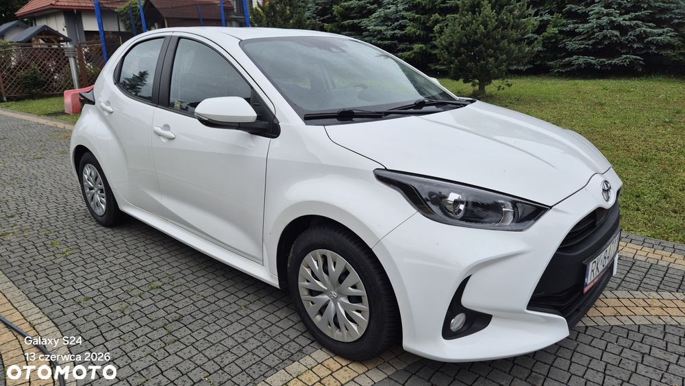Toyota Yaris - 1