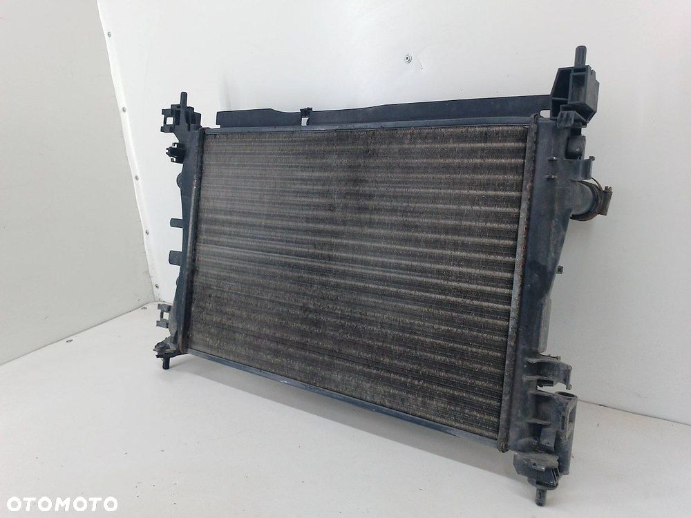 CHŁODNICA WODY Z WENTYLATOREM FIAT GRANDE PUNTO 1.4 BENZYNA 5480005 - 5