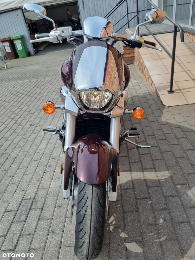 Suzuki Boulevard - 16