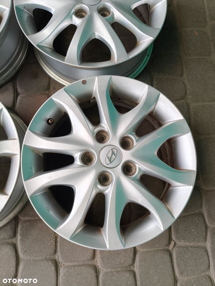 ALUFELGI ORYG. HYUNDAI - 6Jx16 ET50 5x114.3 - 4