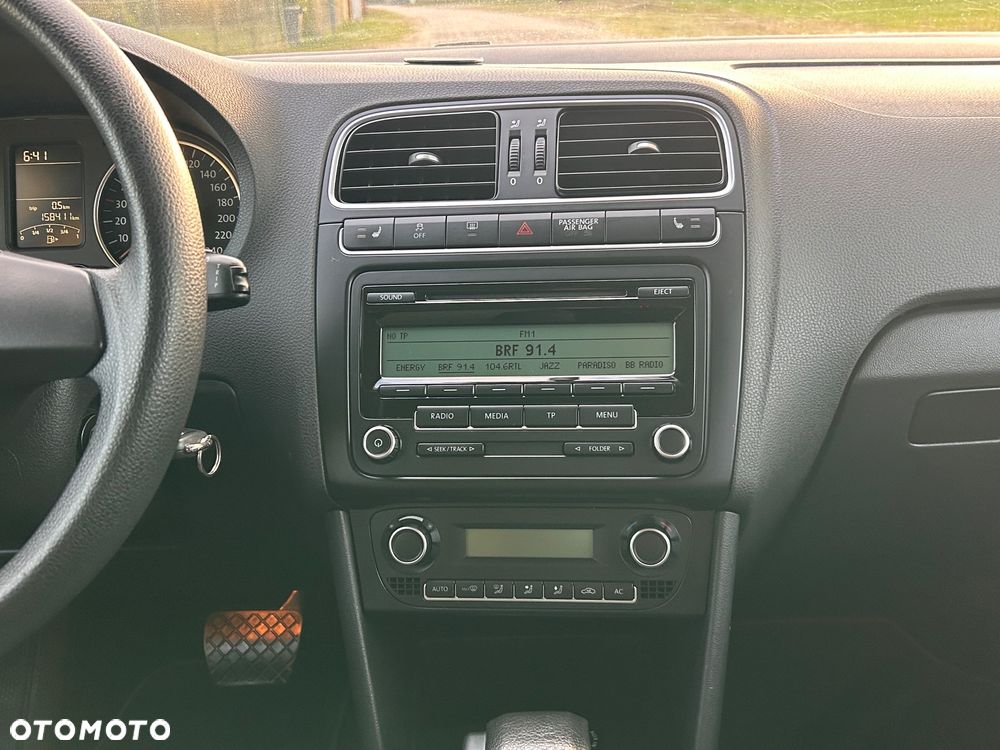 Volkswagen Polo 1.4 DSG Team - 29