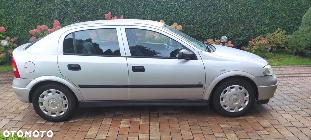 Opel Astra II 1.4 Start - 12