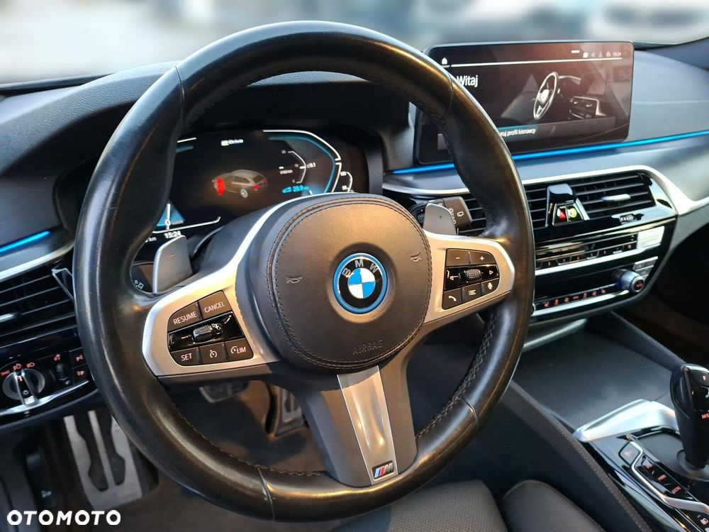 BMW Seria 5 530e xDrive M Sport sport - 15