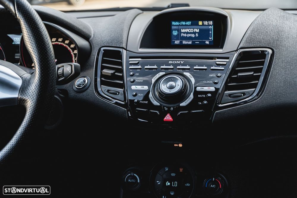 Ford Fiesta - 16
