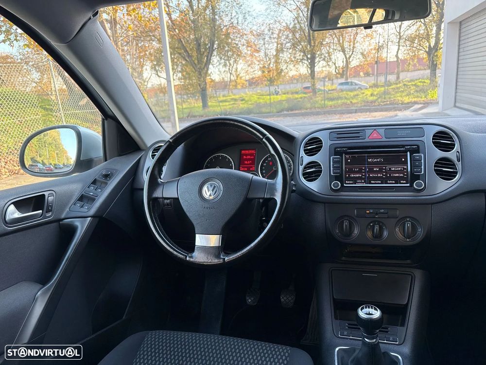 VW Tiguan 1.4 TSI Trend 4Motion - 19