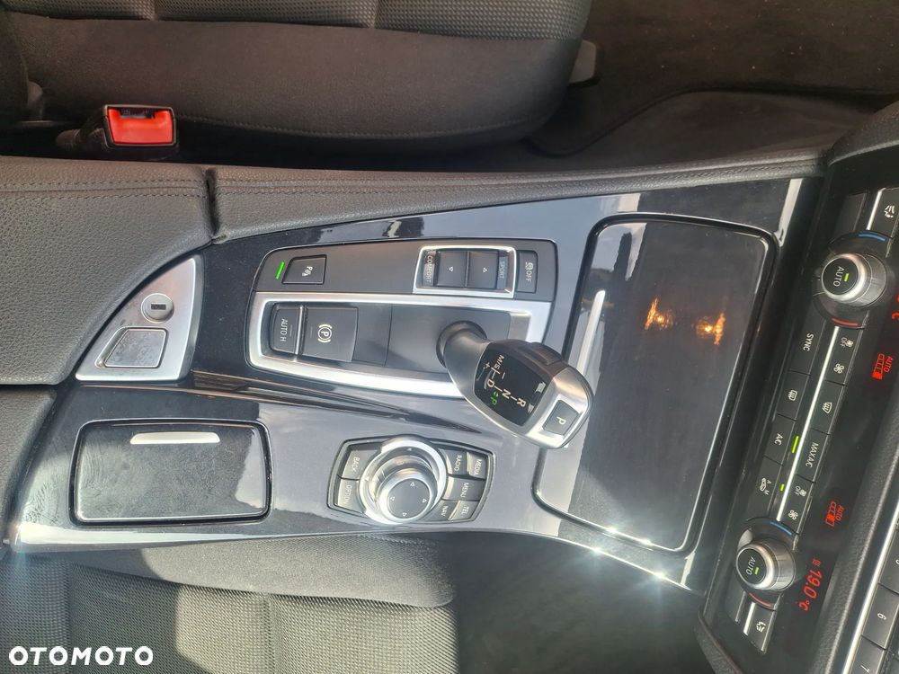 BMW Seria 5 520d - 11