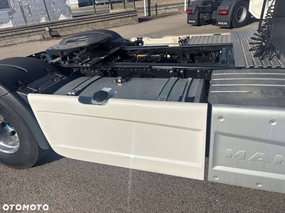 MAN TGX 18.540 4x2 LL SA - 12