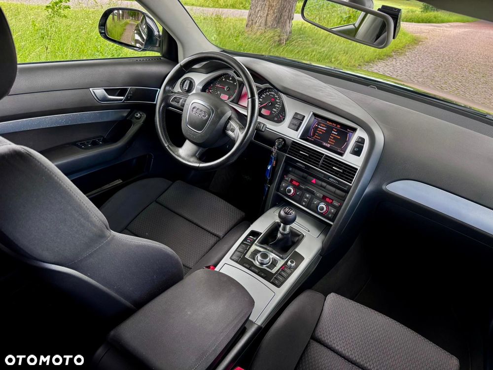 Audi A6 Avant - 13