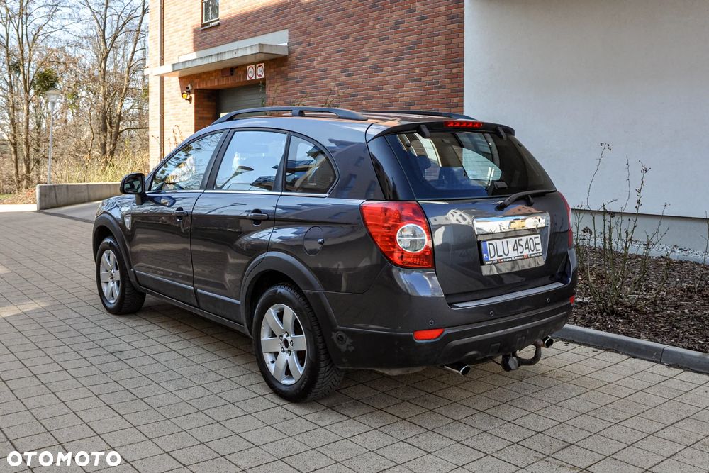 Chevrolet Captiva 2.4 2WD 7 Sitzer LS - 3