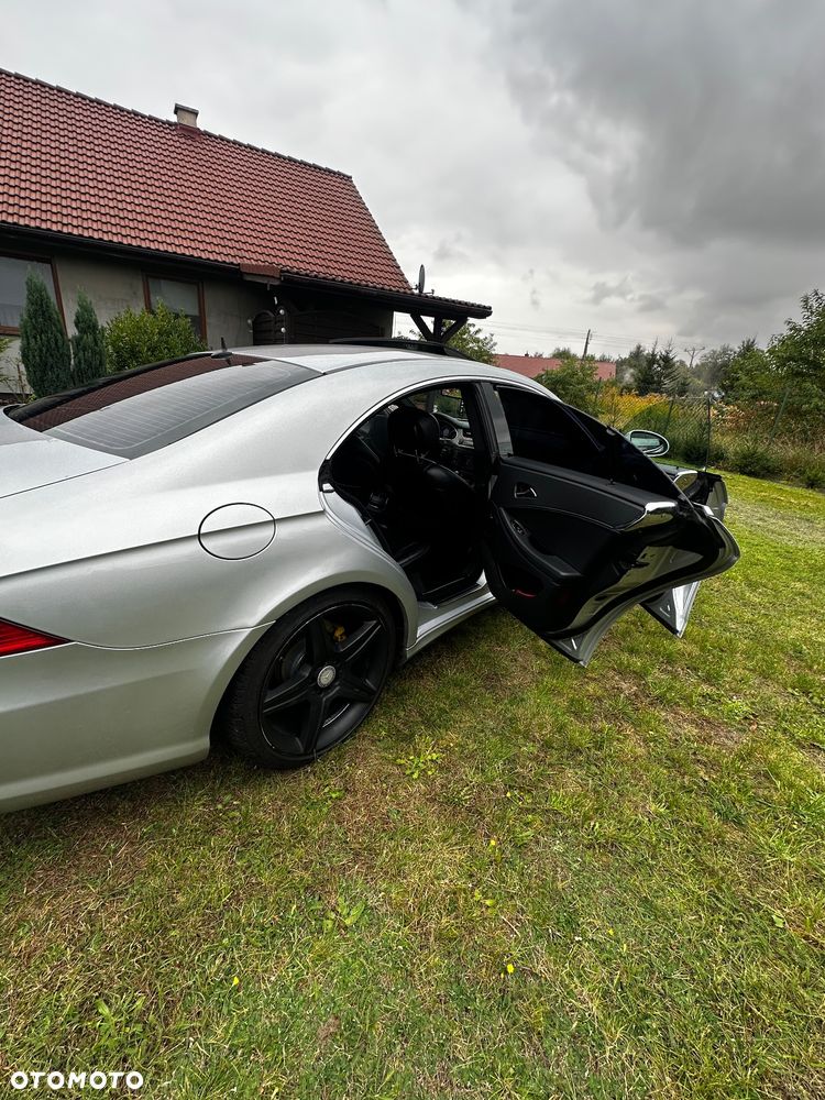 Mercedes-Benz CLS 350 - 11