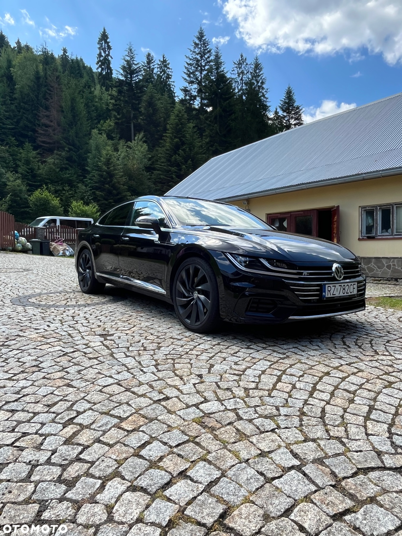 Volkswagen Arteon 2.0 TDI Bi-Turbo SCR 4Mot R-Line Edition DSG - 2