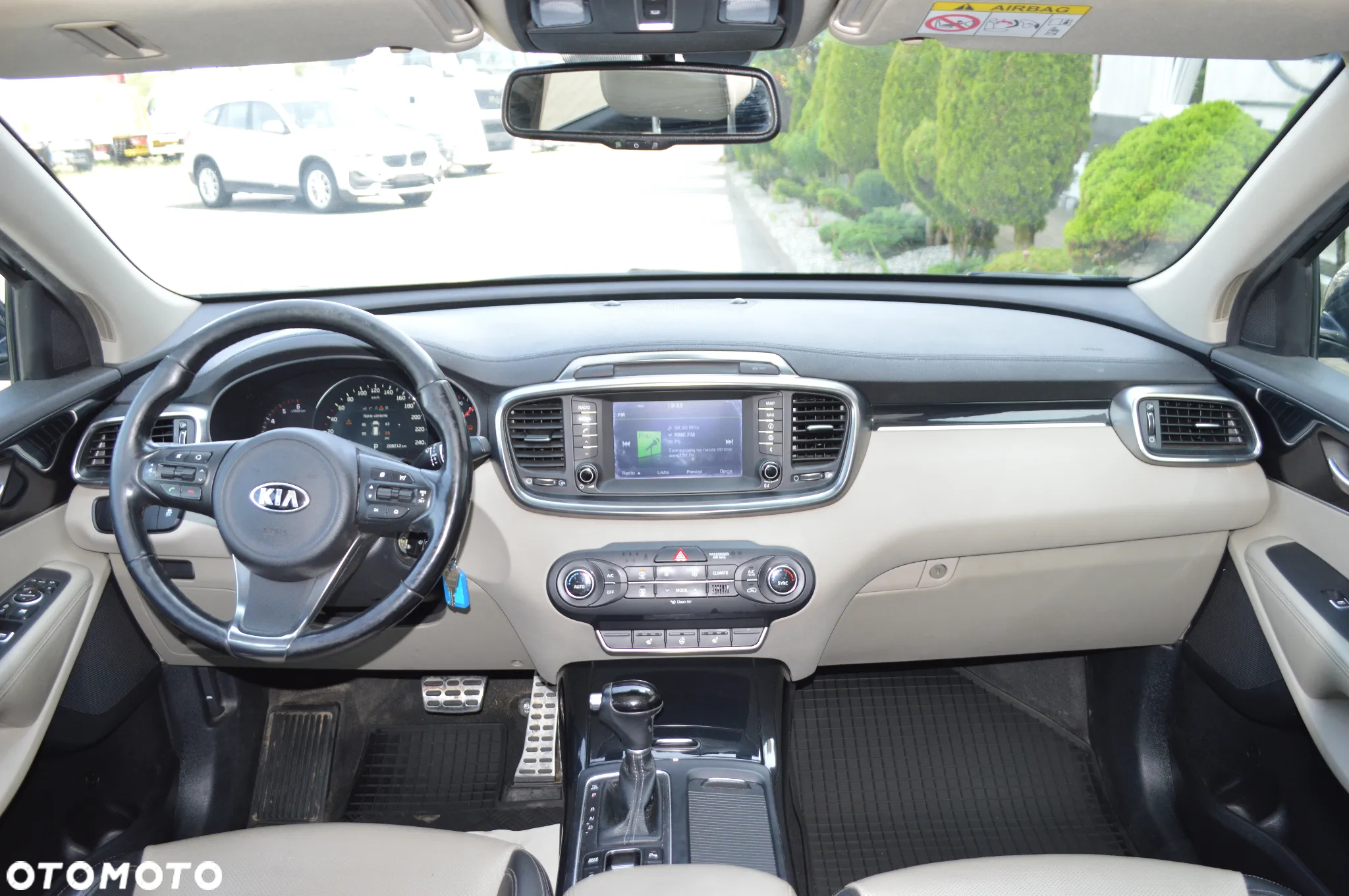 Kia Sorento 2.0 CRDI M - 17