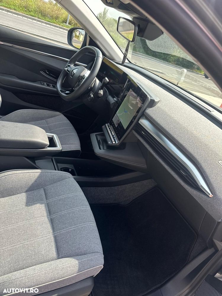 Renault Megane E-TECH 60 kWh 130 CP Evolution - 26