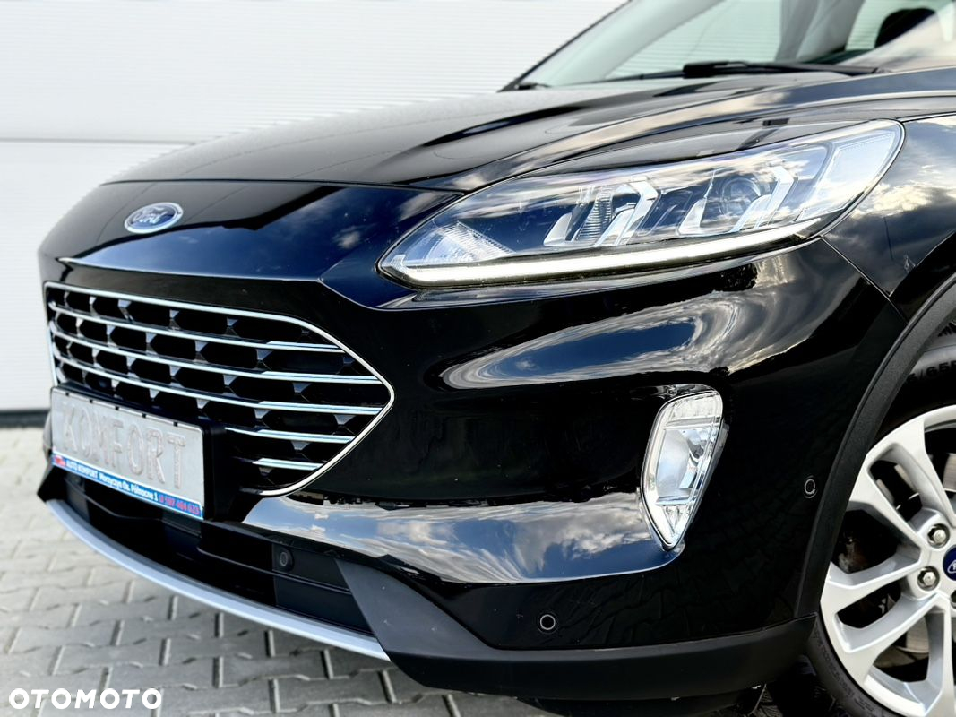 Ford Kuga 1.5 EcoBoost TITANIUM - 4
