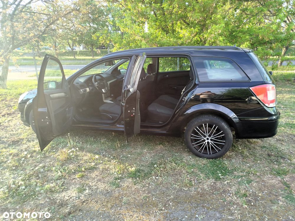 Opel Astra 1.9 CDTI DPF Edition - 9
