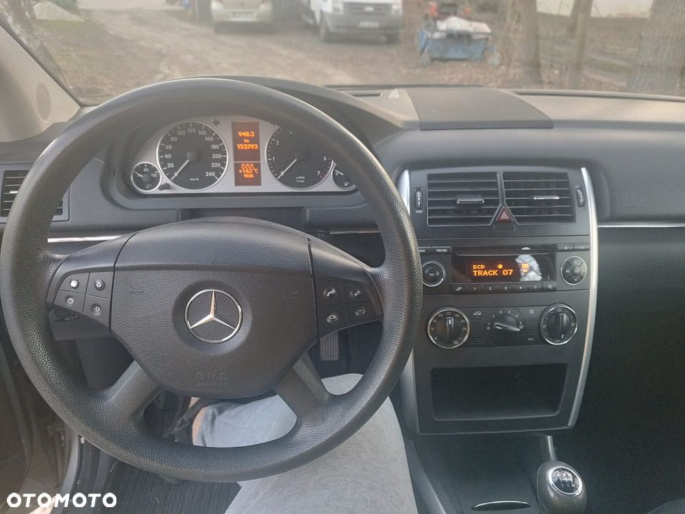Mercedes-Benz Klasa B 170 - 7