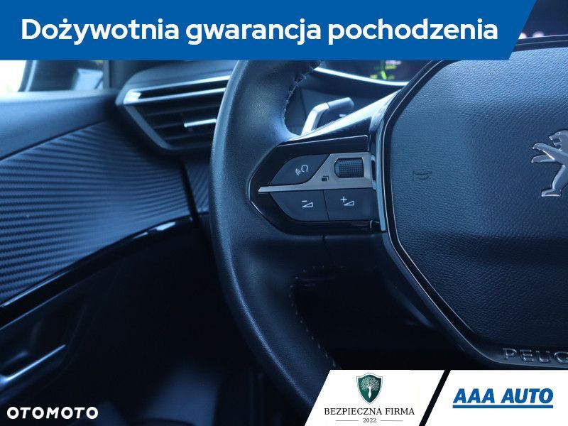 Peugeot 208 - 21