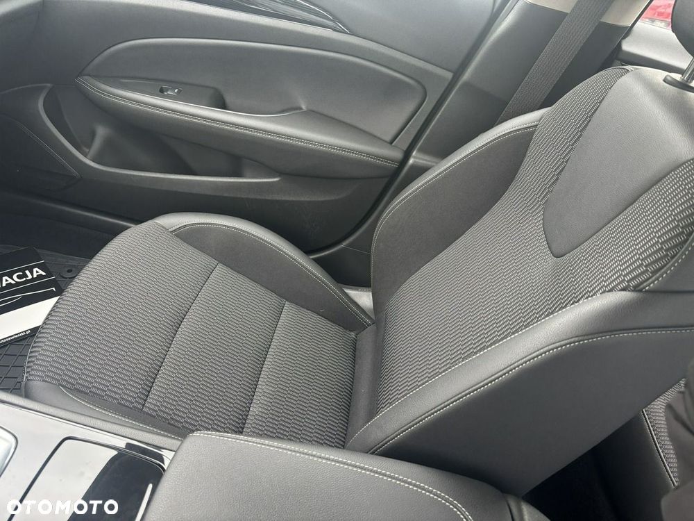 Opel Insignia - 28