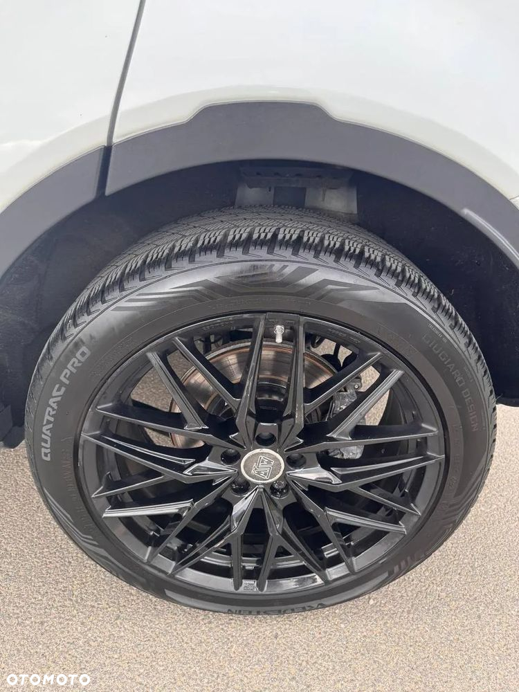 Land Rover Range Rover Evoque - 23