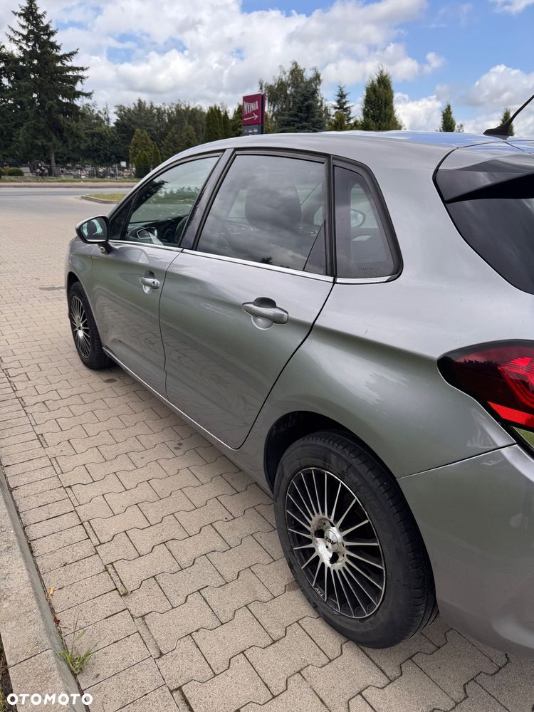Citroën C4 1.6 BlueHDi Feel Edition S&S EAT6 - 4