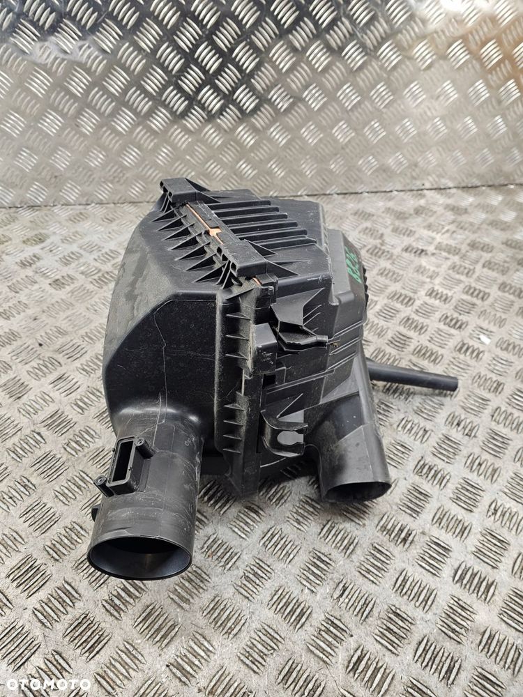 obudowa filtra powietrza trafic iii 1.6 165009078r - 2