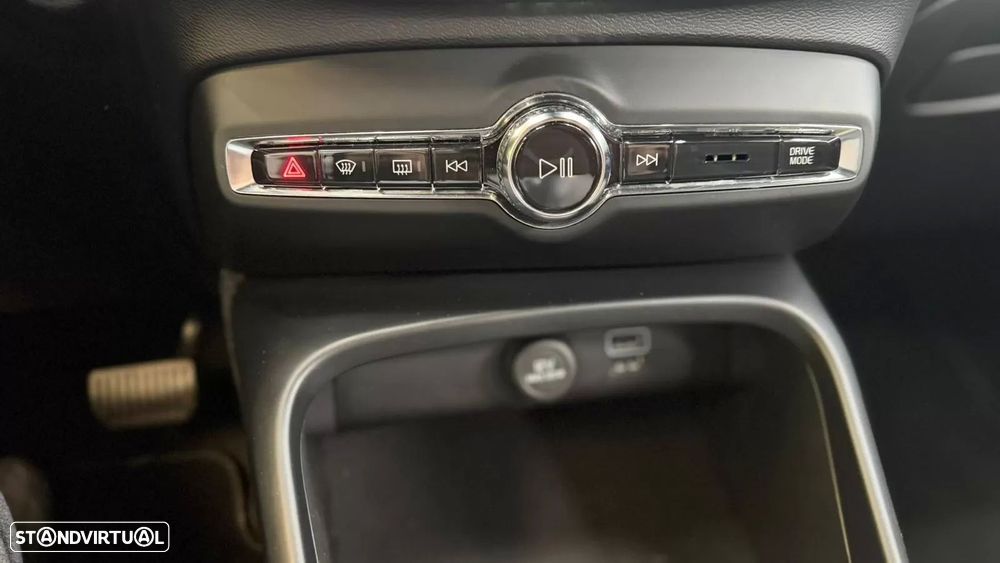 Volvo XC 40 T4 Recharge DKG RDesign - 18