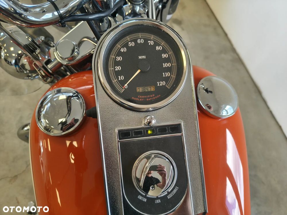 Harley-Davidson Softail Heritage Classic - 9