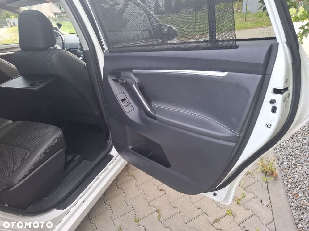 Toyota Verso 1.8 Premium MS - 26