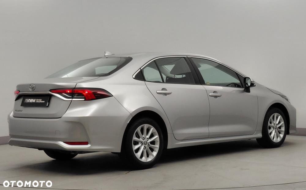 Toyota Corolla - 5