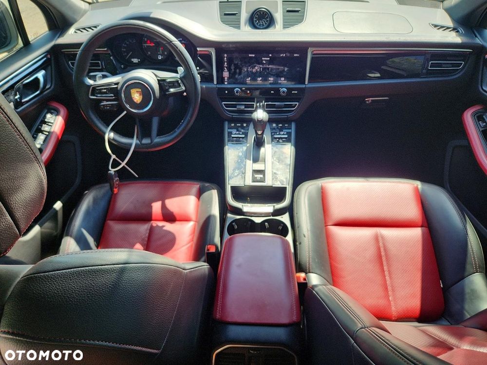 Porsche Macan - 8