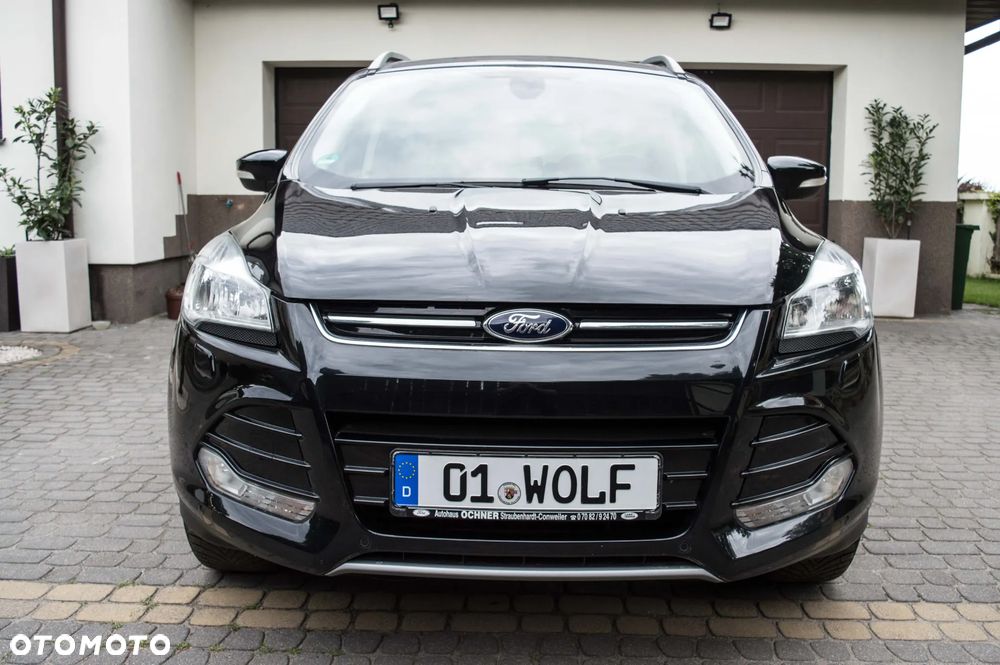 Ford Kuga 2.0 TDCi 2x4 Titanium - 2