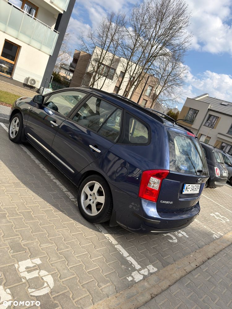 Kia Carens 2.0 CRDi Voyage 7os - 4