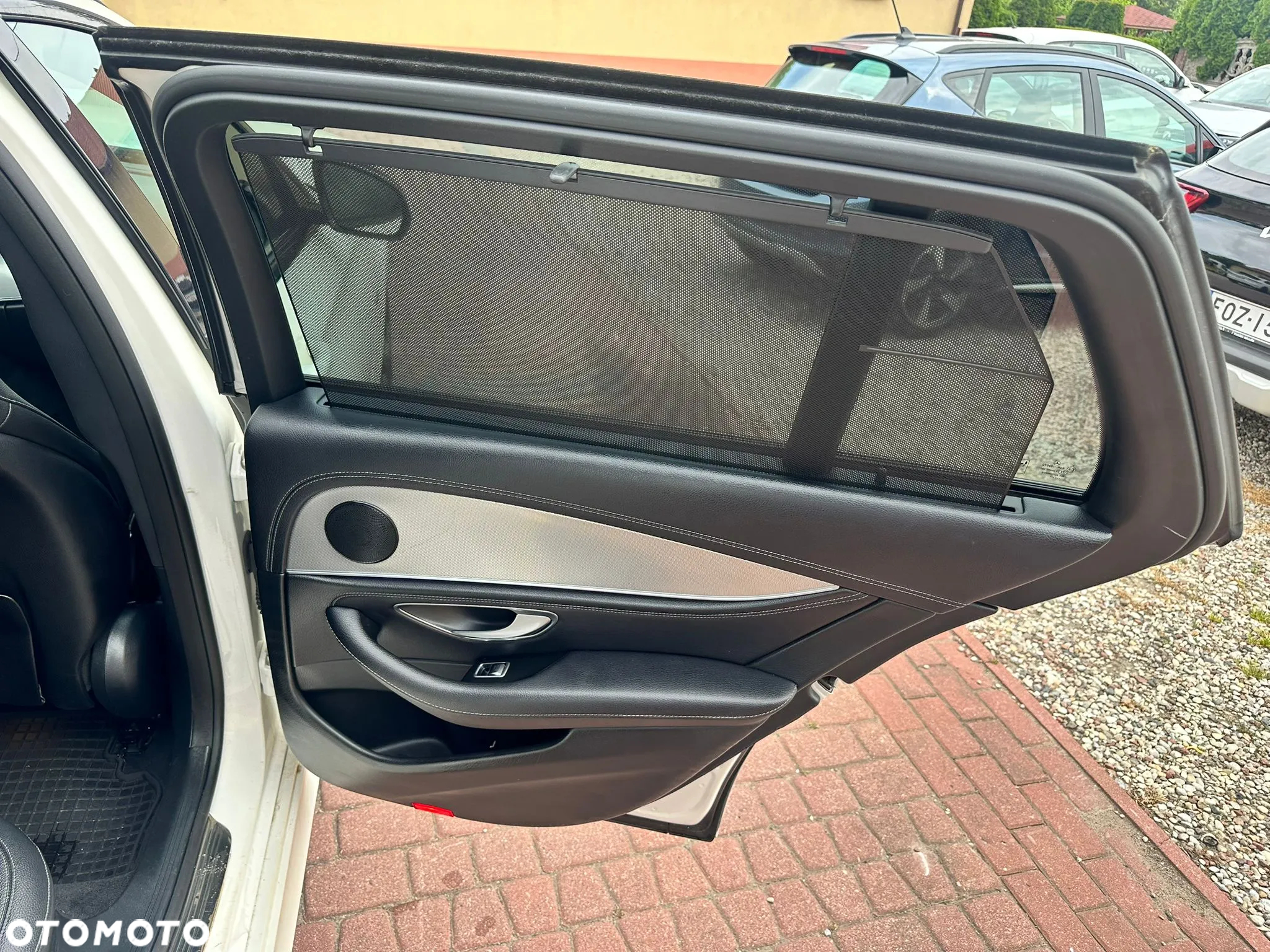 Mercedes-Benz Klasa E 300 de AMG/Avantgarde - 26