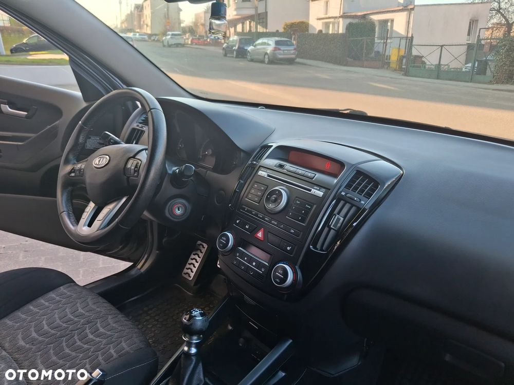 Kia Ceed 1.6 Crdi Comfort - 18