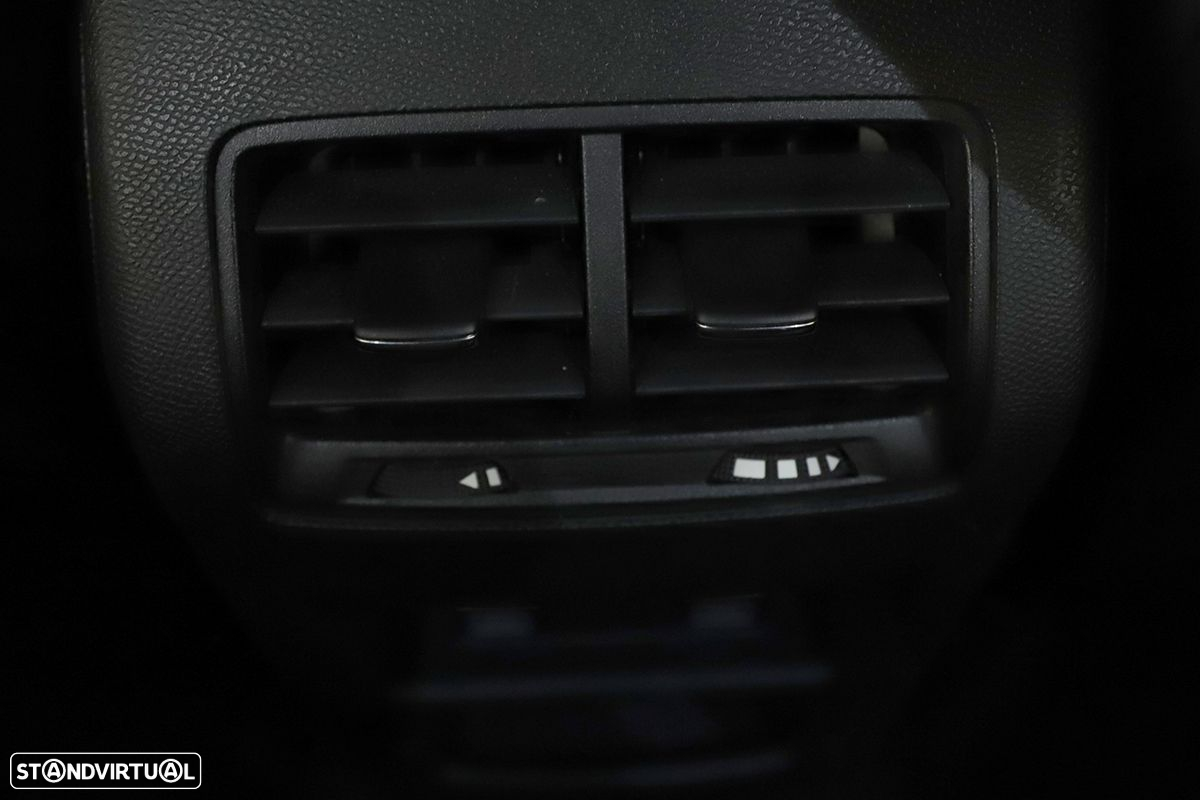 Peugeot 308 SW 1.2 PureTech GT EAT8 - 22