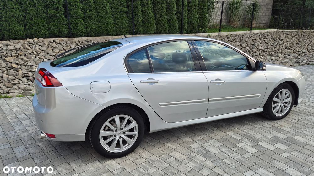 Renault Laguna ENERGY dCi 130 FAP Start-Stop Bose Edition - 10